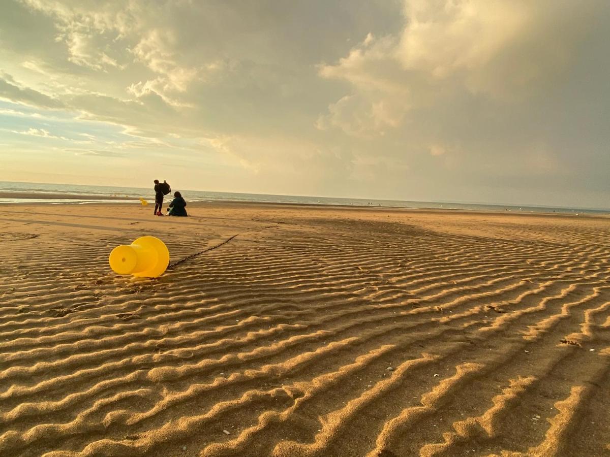 La Casa Eden Au Pied De La Mer Suite Hotel Premium بلونفيل سور مير المظهر الخارجي الصورة