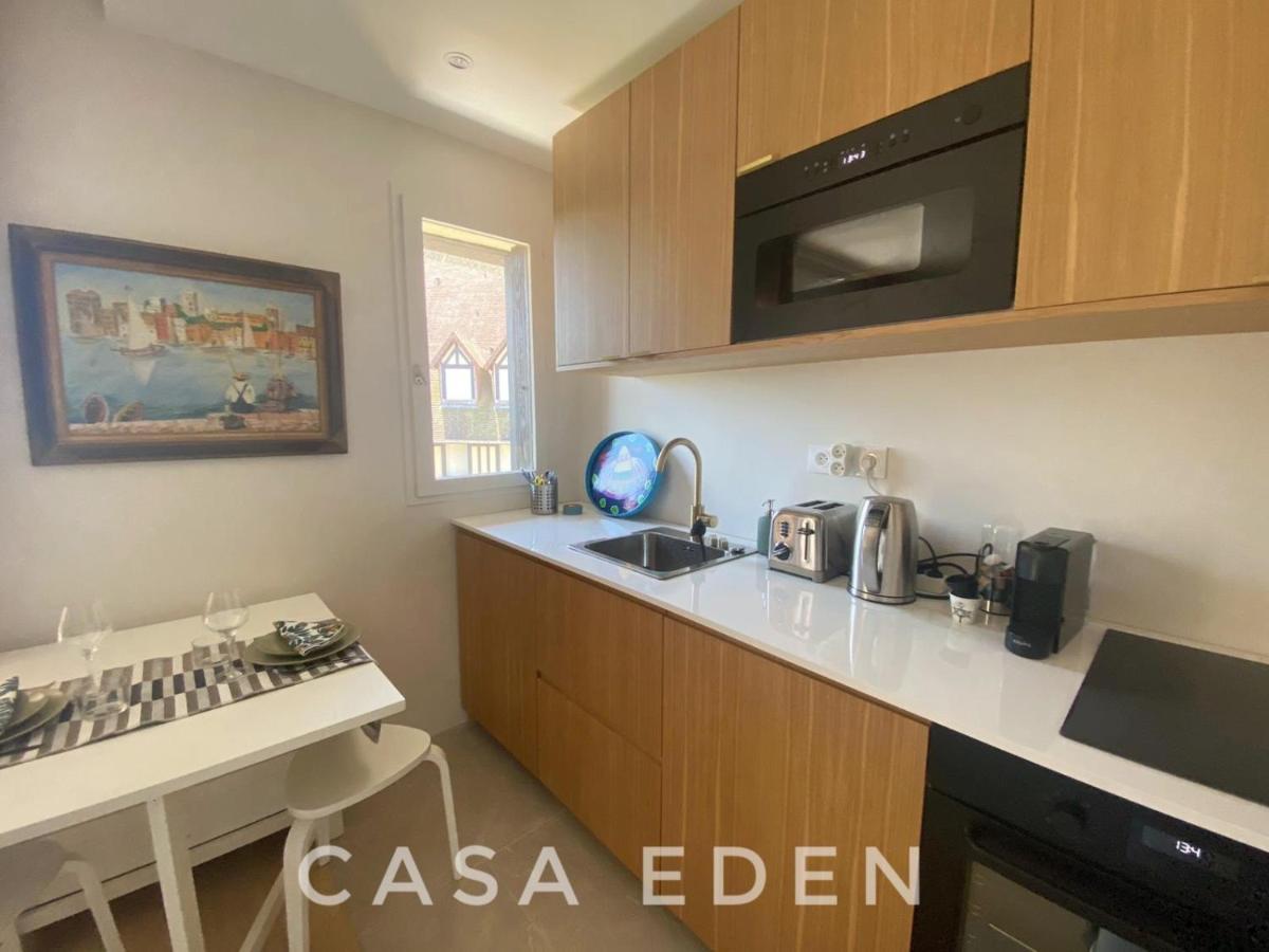 La Casa Eden Au Pied De La Mer Suite Hotel Premium بلونفيل سور مير المظهر الخارجي الصورة